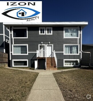 Building Photo - 9619-9619 102 St