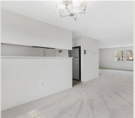 Foto del edificio - 200 Bedford Rd