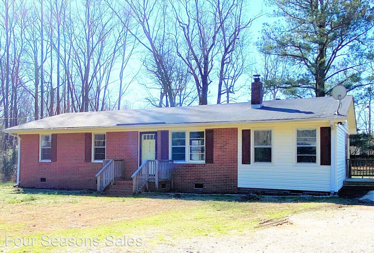 3 br, 1 bath House 9276 Red Oak Blvd House Rental in Nashville, NC