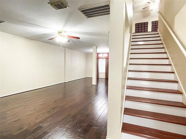 Foto del edificio - 916 Schooner Cove Ln