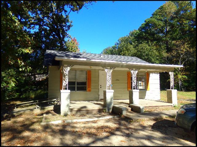 Foto del edificio - 5412 Young Rd