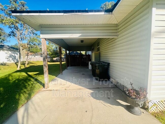 Building Photo - 1508 Center St