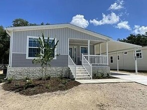 Building Photo - 5019 Coopers Hawk Pl