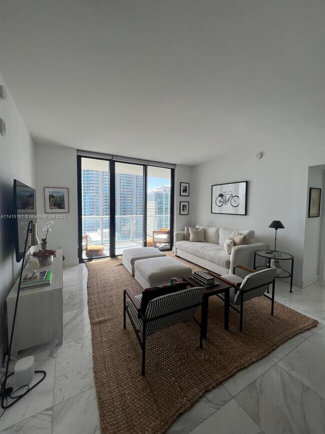 Foto del edificio - 1010 Brickell Ave