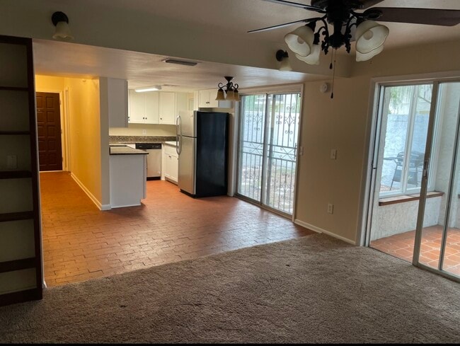 Building Photo - 1100 Granada Way