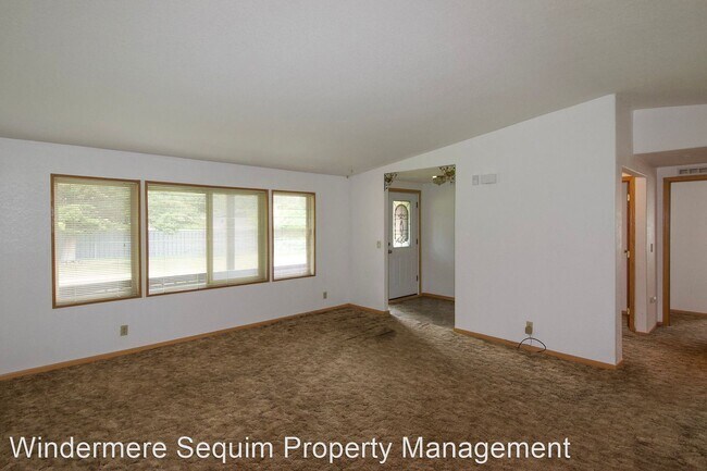 Building Photo - 3 br, 2 bath House - 100 Mac Lane