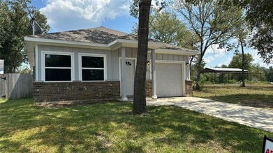 Building Photo - 24735 Waterford St