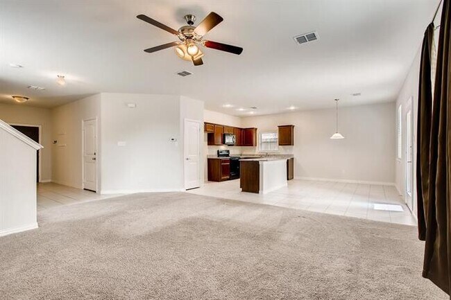 Building Photo - 1003 Hoylake Court, Ennis, TX, 75119