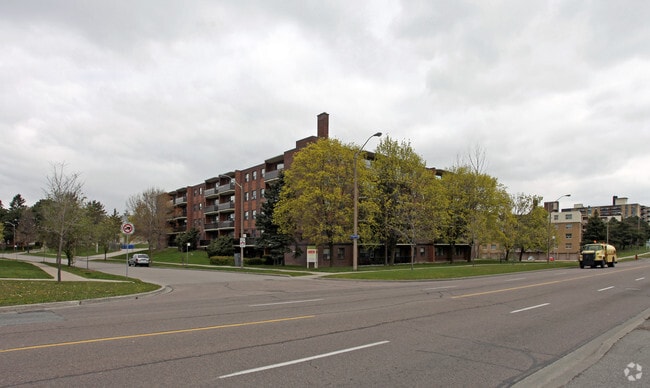 Primary Photo - Park Mills