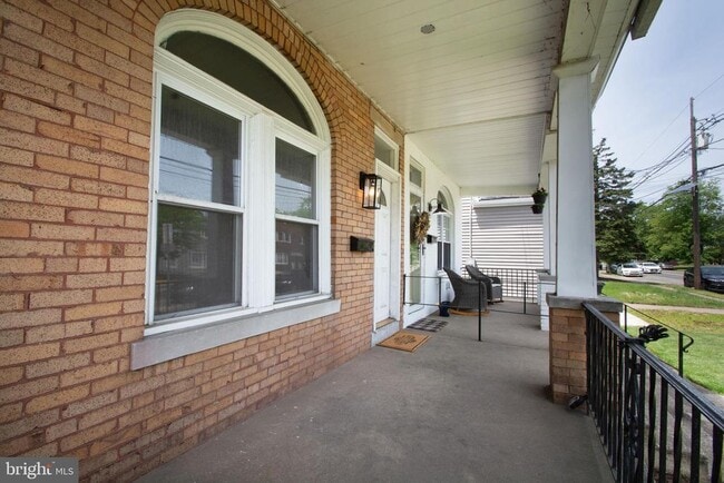 Building Photo - 272 Haddon Ave