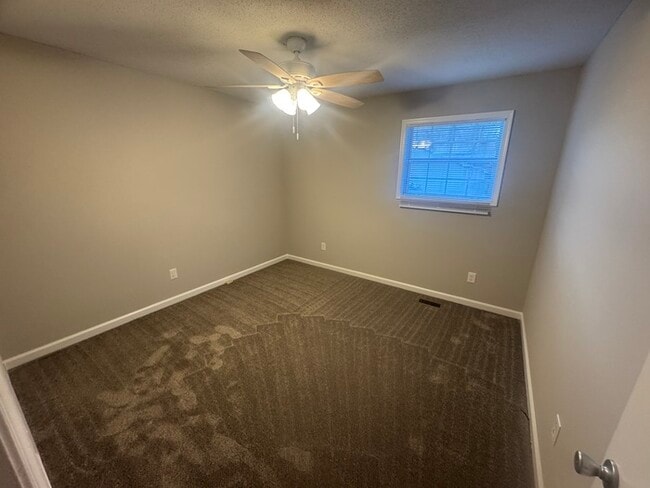 Foto del edificio - Adorable 2 Bed 1 Bath Duplex, Available Now!