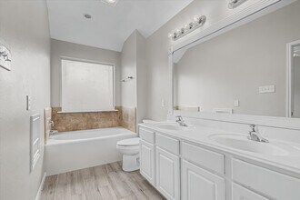 Building Photo - 19206 Terra Forest Ct