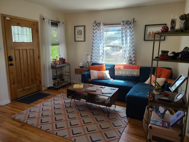 Living Room_1 - 1607 265th St