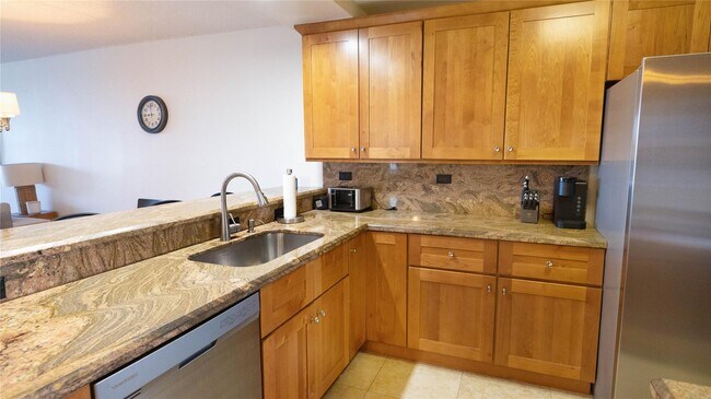 Building Photo - 3100 N Course Ln