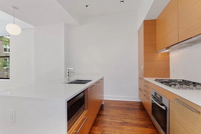 Foto del edificio - 140 W 22nd St