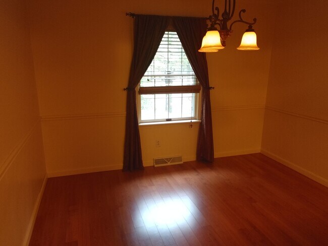Dining Room - 270 Talsman Dr