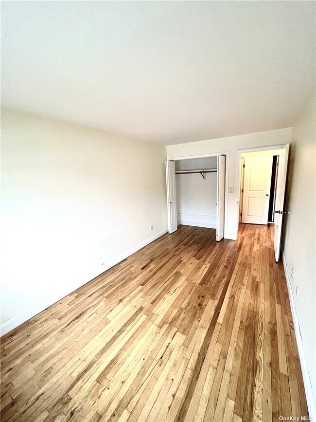 Foto del edificio - 206-38 45th Rd