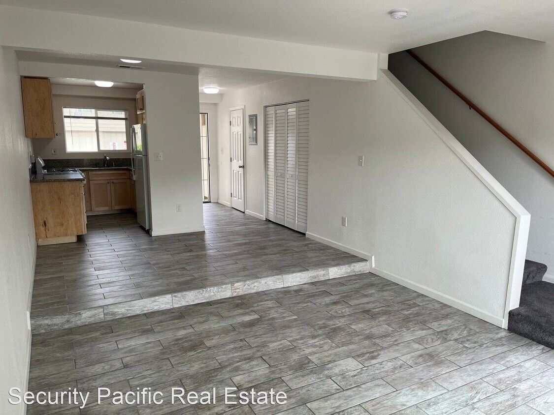 Primary Photo - 2 br, 1 bath House - 149 Rainbow Ct.