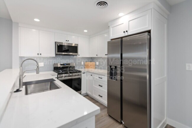 Foto del edificio - 1199 E 1st St