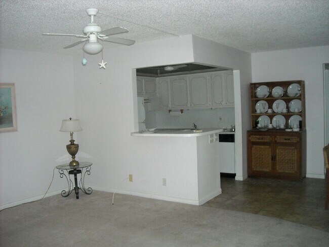 Foto del edificio - 358 Chatham R