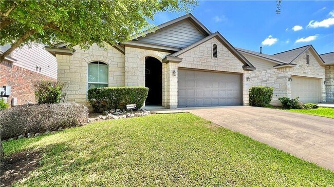 Building Photo - 14117 Willow Tank Dr