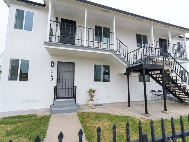 Foto del edificio - 1 Bedroom apartment in Los Angeles!