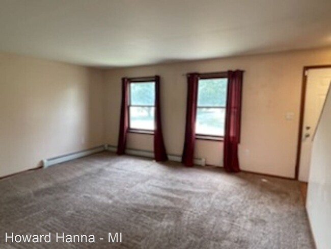 Building Photo - 3 br, 2 bath House - 4610 Saline Waterwork...