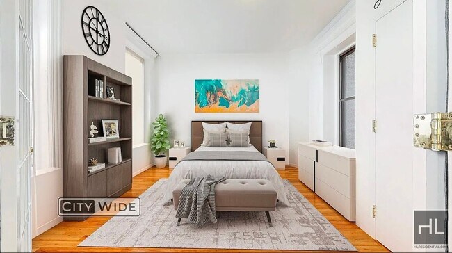 Foto del edificio - 4 BED WITH IN-UNIT LAUNDRY + ELEVATOR BUIL...