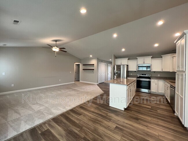Foto del edificio - 2307 Redmond Ave