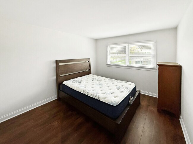 Foto del edificio - 1420 S 14th St