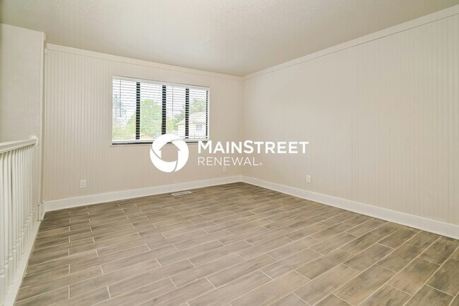 Foto del edificio - 4 Bedroom Pet-Friendly Home in Knoxville, TN with Main Street Renewal