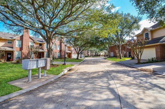Foto del edificio - 4160 Greystone Way