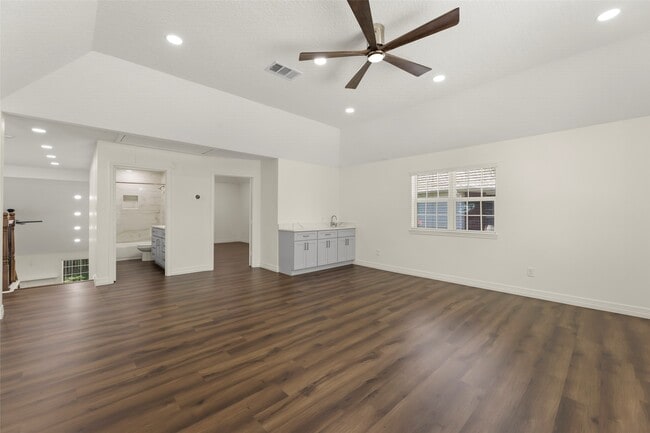Building Photo - 15006 Sapling Oak Ct