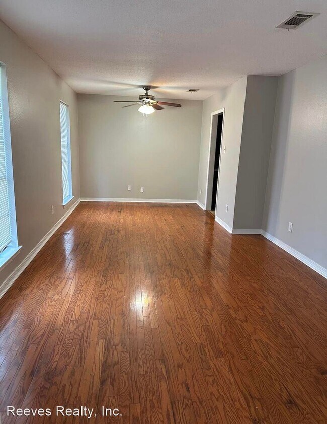 Building Photo - 3 br, 2 bath House - 2022 Adobe Ridge Dr W