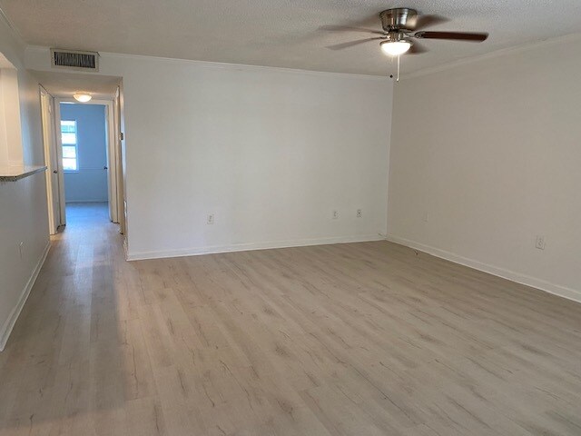 Building Photo - 4325 Aegean Dr