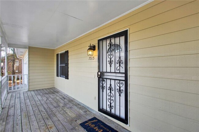 Foto del edificio - 7515 Asbury Dr