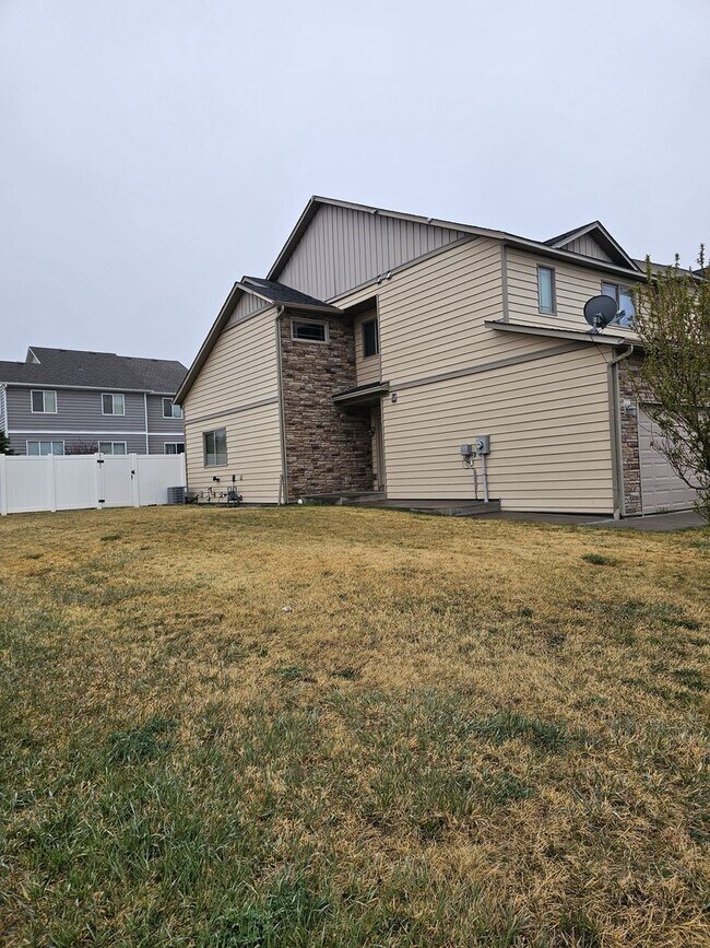 Foto del edificio - 4041 Raindancer Trail