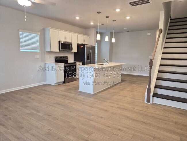 Foto del edificio - 6510 Harlech St
