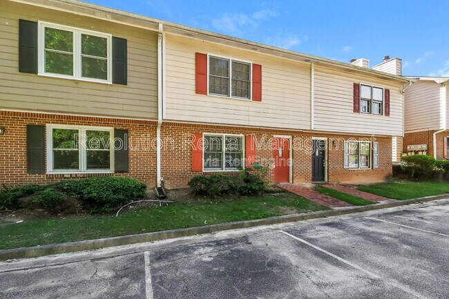 Foto del edificio - 2140 Kings Gate Cir SW
