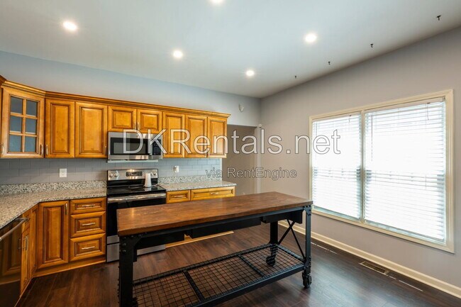 Foto del edificio - 829 Welch St SW