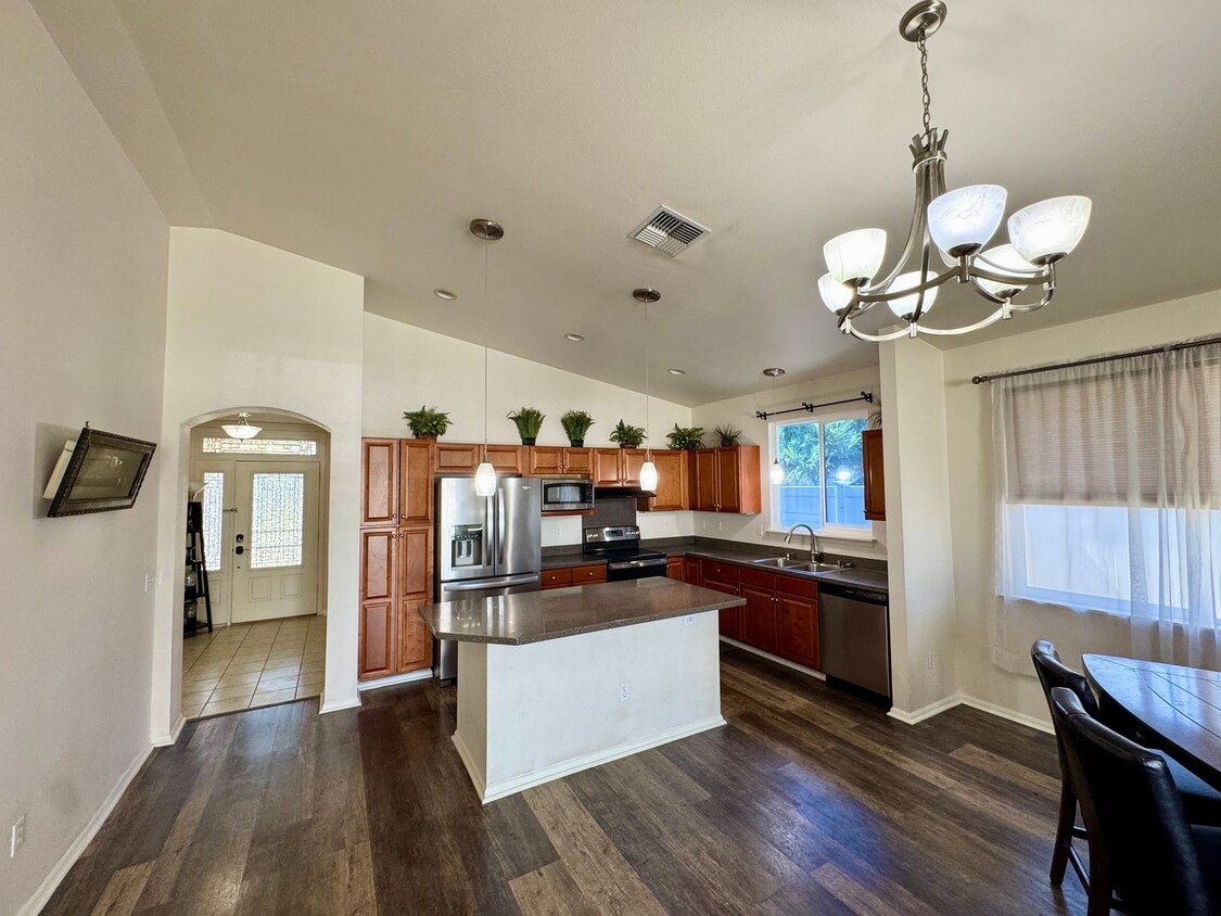 Primary Photo - Vaulted Ceilings, Solar Panels & Peace & Q...