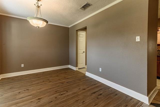 Foto del edificio - 2513 Poppy Ln
