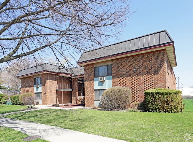 Foto principal - 315-329 Kimbell Ave