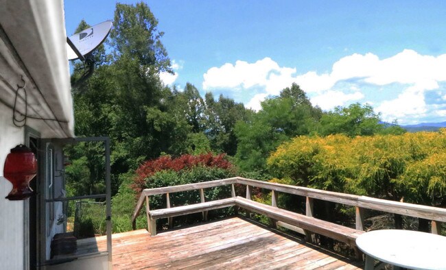 Foto del edificio - 51 Homestead Ave