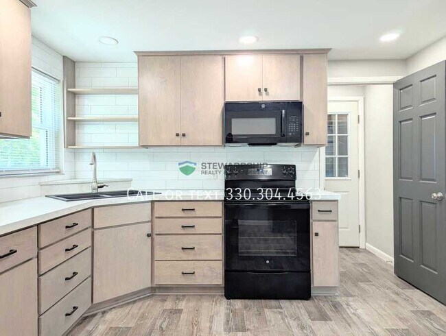 Foto del edificio - 1021 Bachtel St SE