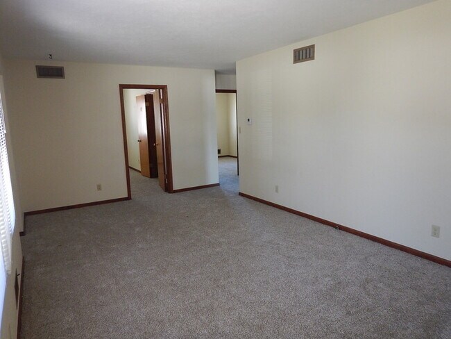 living room - 813 Grande Ave