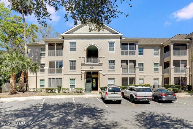Foto del edificio - 8601 Beach Blvd