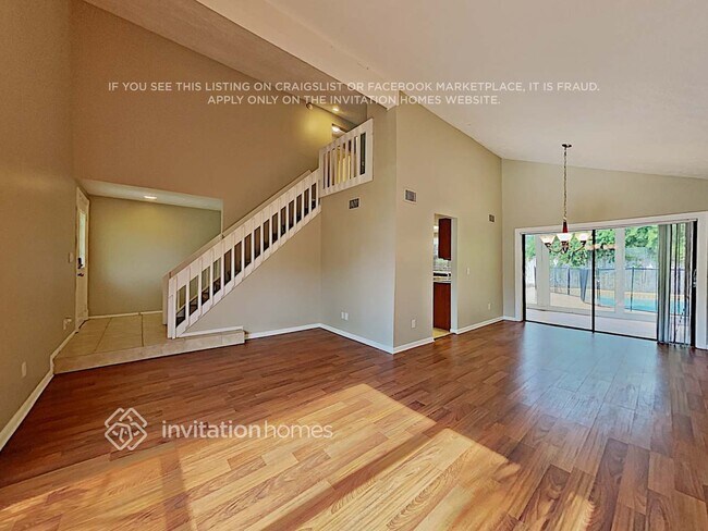 Building Photo - 13907 Hayward Pl