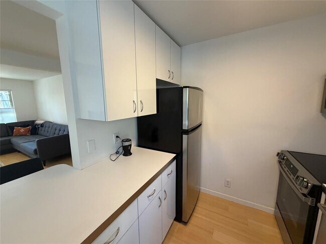 Foto del edificio - 300 Crockett St