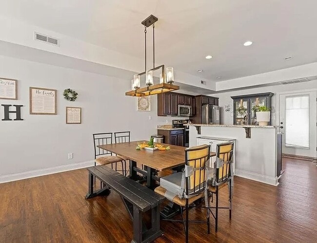 Photo - 3 Bedroom Townhome in Cornerstone